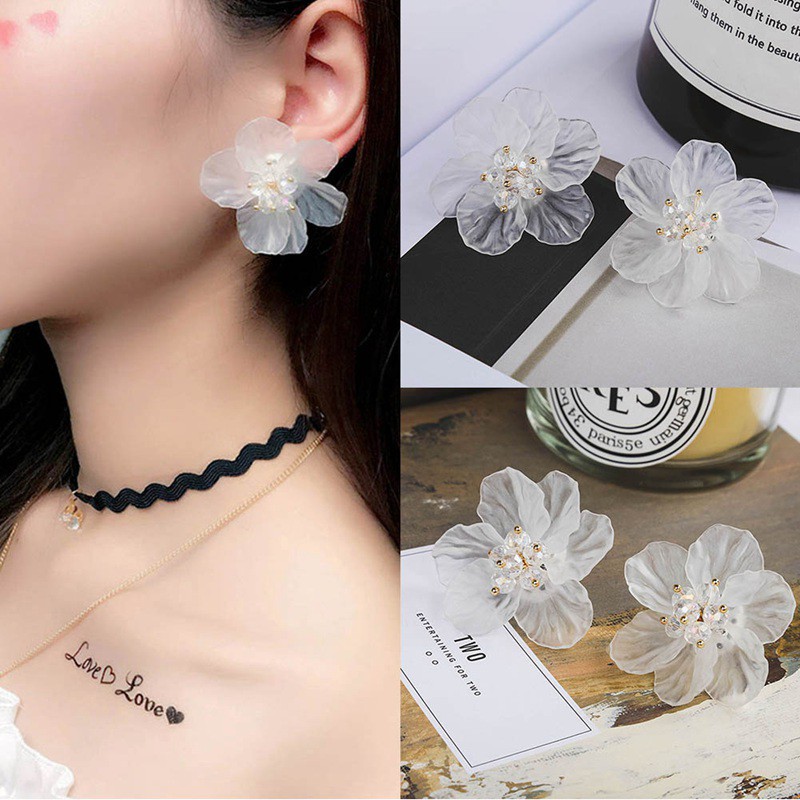 Hoa Tai Hình Hoa Phong Cách Hàn Quốc Cho Nữ