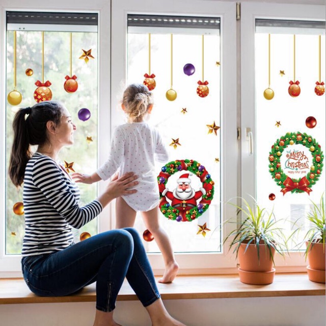 Decal trang trí noel vòng nguyệt quế ấn tượng (ánh nhũ)