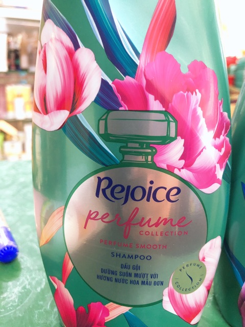 Dầu gội rejoice hương hoa 650ml