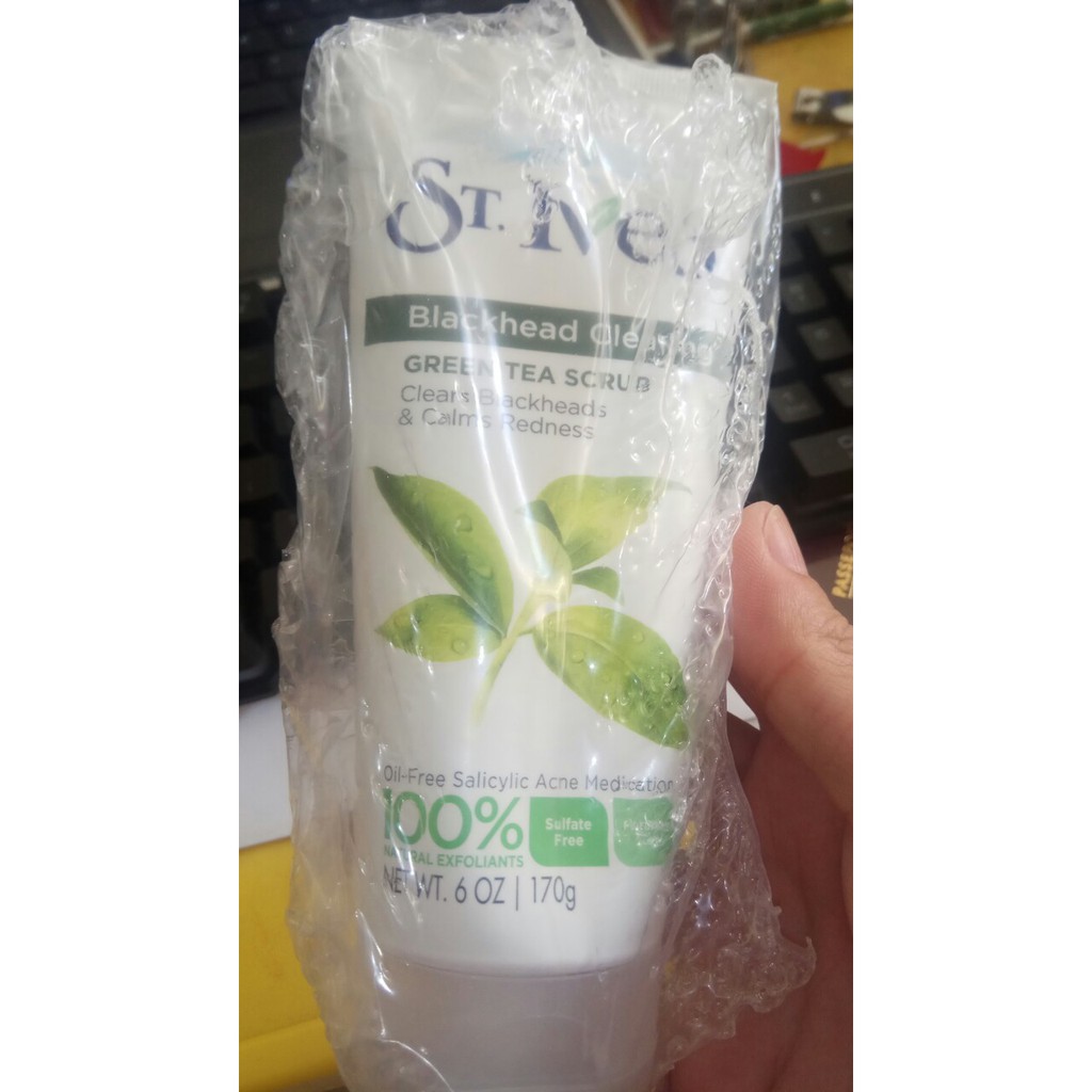 Sửa Rửa Mặt Stives Blackhead Clearing Green Tea Scrub nhập mỹ