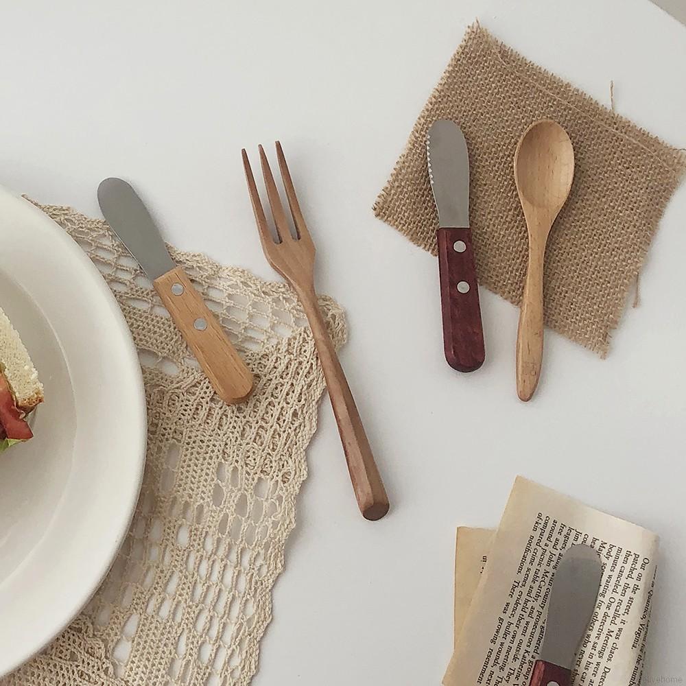 Thảm lót bàn ăn trang trí kiểu cách cổ điển