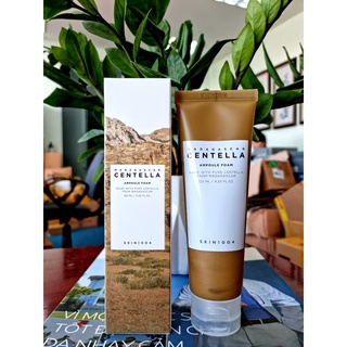 Sữa rửa mặt rau má Skin1004 Madagascar Centella 125ml