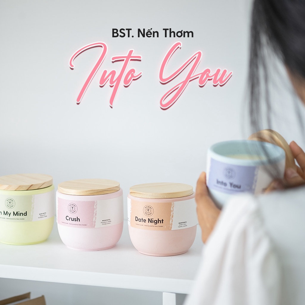 Nến Thơm Cao Cấp Bộ Sưu Tập INTO YOU Tặng Kèm Đế Gỗ Gói Quà Heny Garden