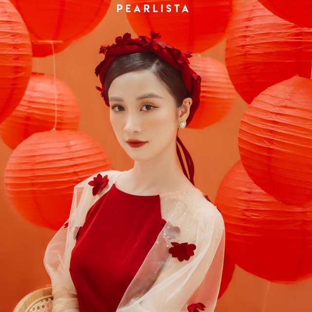 Mấn xinh kết hoa