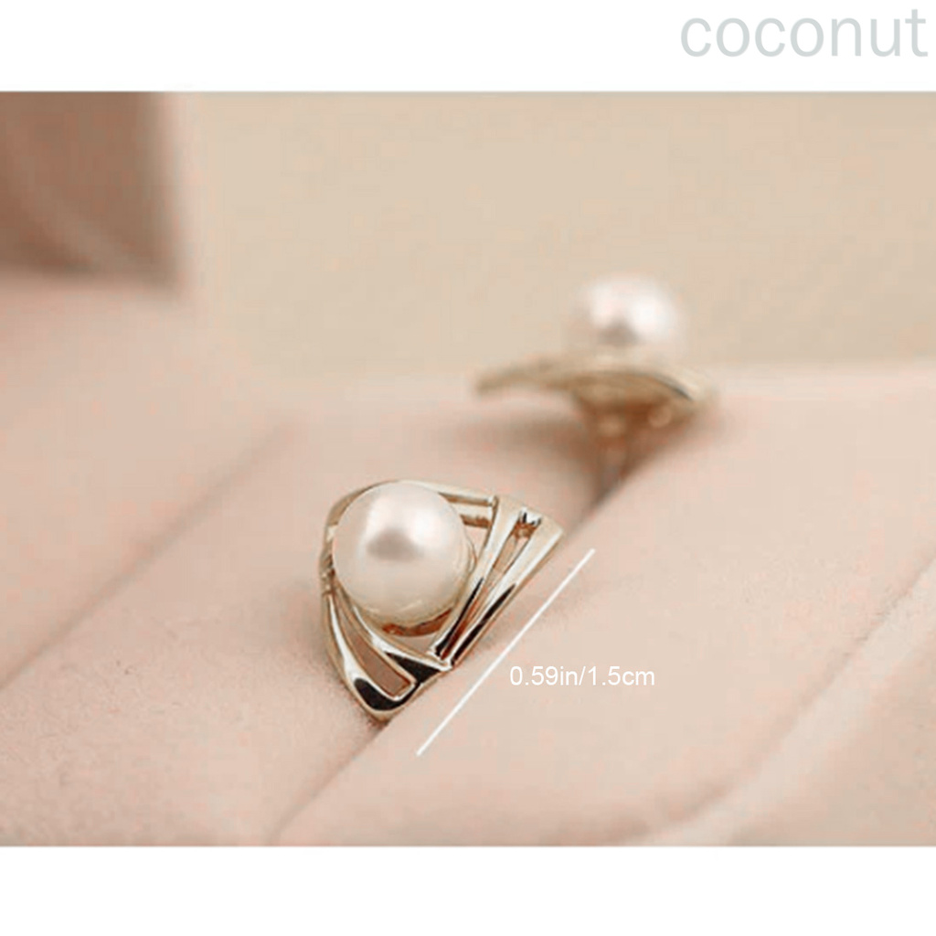 Bông Tai Hình Tam Giác Đính Ngọc Trai Nhân Tạo Lấp Lánh