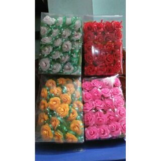 Bông hồng cài áo vu lan