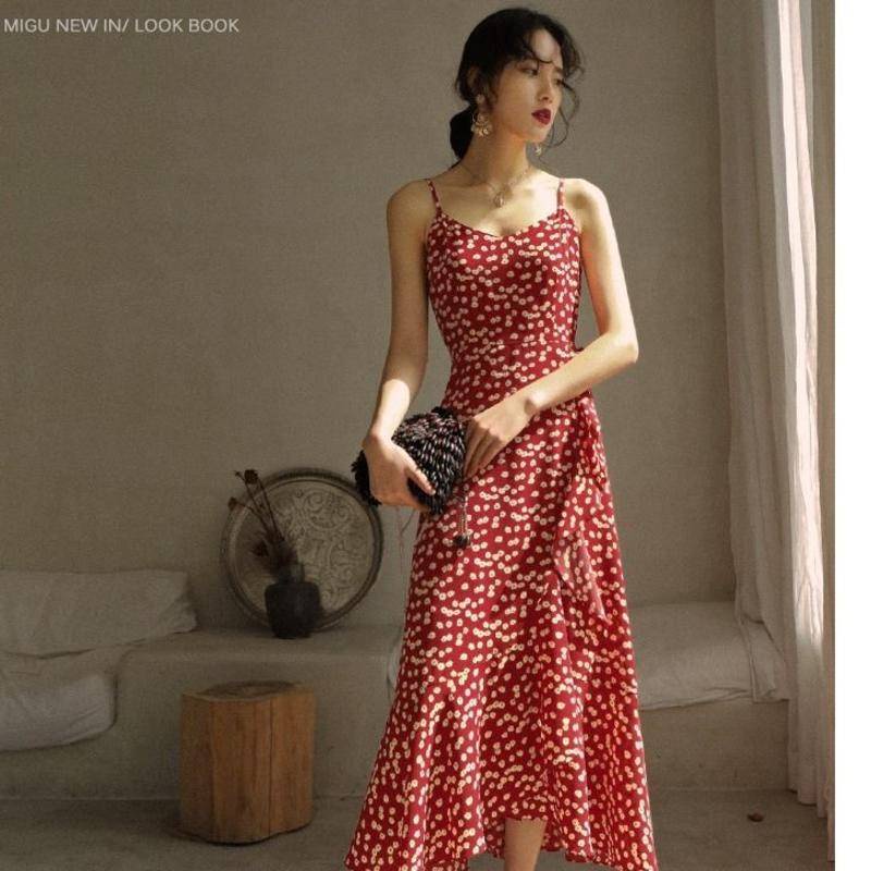 Đầm Hai Dây Cổ Chữ V Họa Tiết Chấm Bi / Hoa Thời Trang Mùa Hè Mới 2022