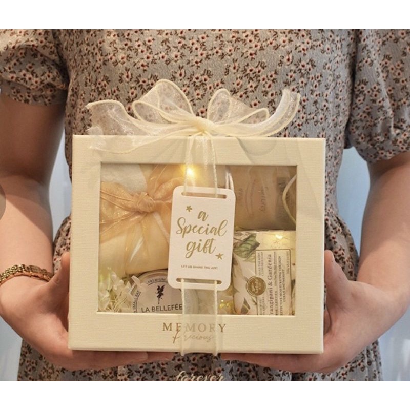 RUY BĂNG VOAN 4CM DÀI 9M