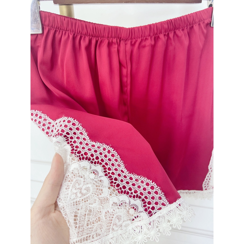 Bộ đồ mặc nhà cao cấp 2 dây quyến rũ cho nữ, chất vải lụa mềm mịn thoáng mát phối ren siêu sang chảnh