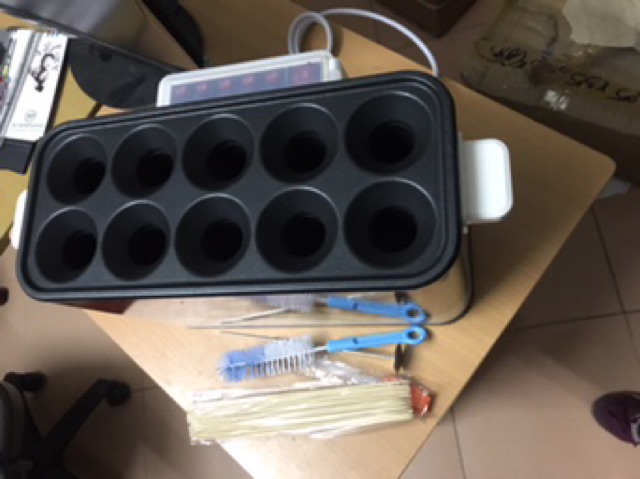 Máy làm trứng cuộn xúc xích