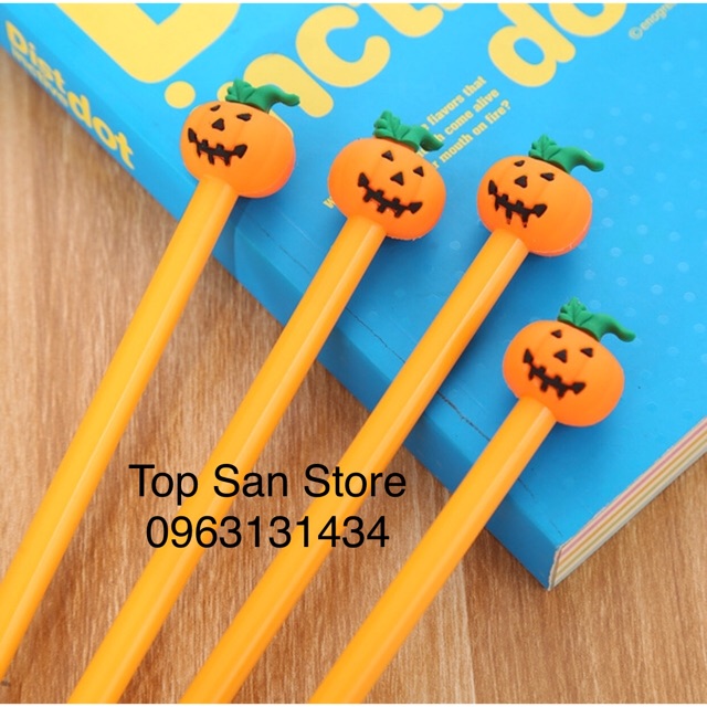 Bút bí ngô hallowen