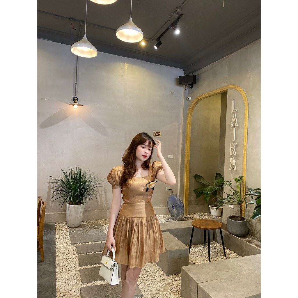VÁY TIỂU THƯ SANG CHẢNH - ĐẦM CAO CẤP ĐUÔI CÁ DÁNG NGẮN TAY BỒNG KÈM HOA | BigBuy360 - bigbuy360.vn