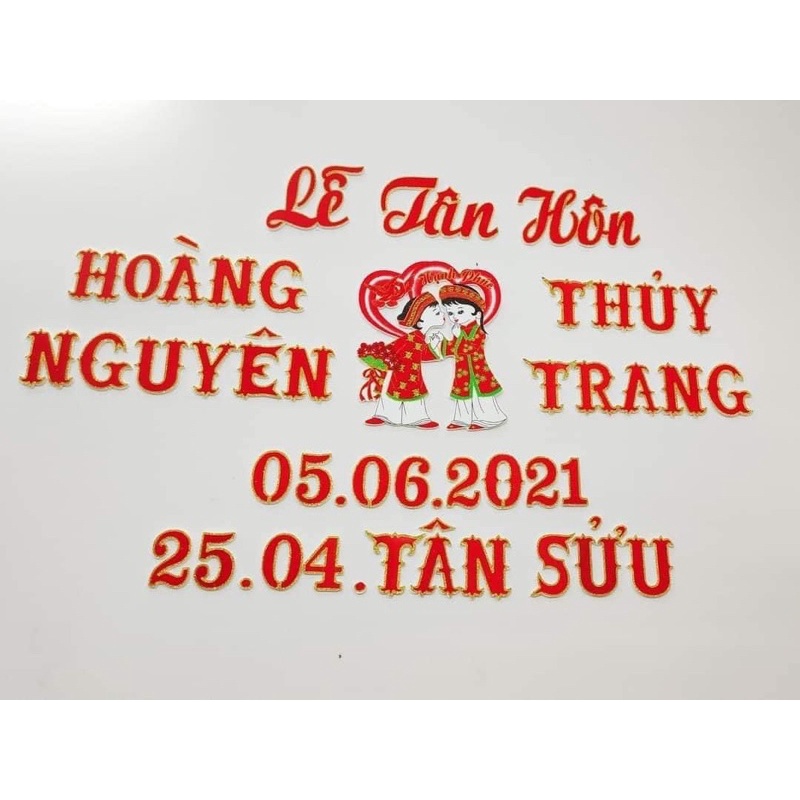 Chữ xốp nhung đỏ viền kim tuyến ghép tên theo yêu cầu