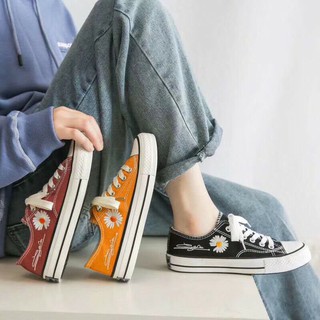 (Có sẵn) Giày thể thao hoa cúc thiếu cánh