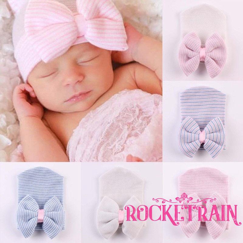 Nón trùm đầu họa tiết sọc thắt nơ cho bé gái