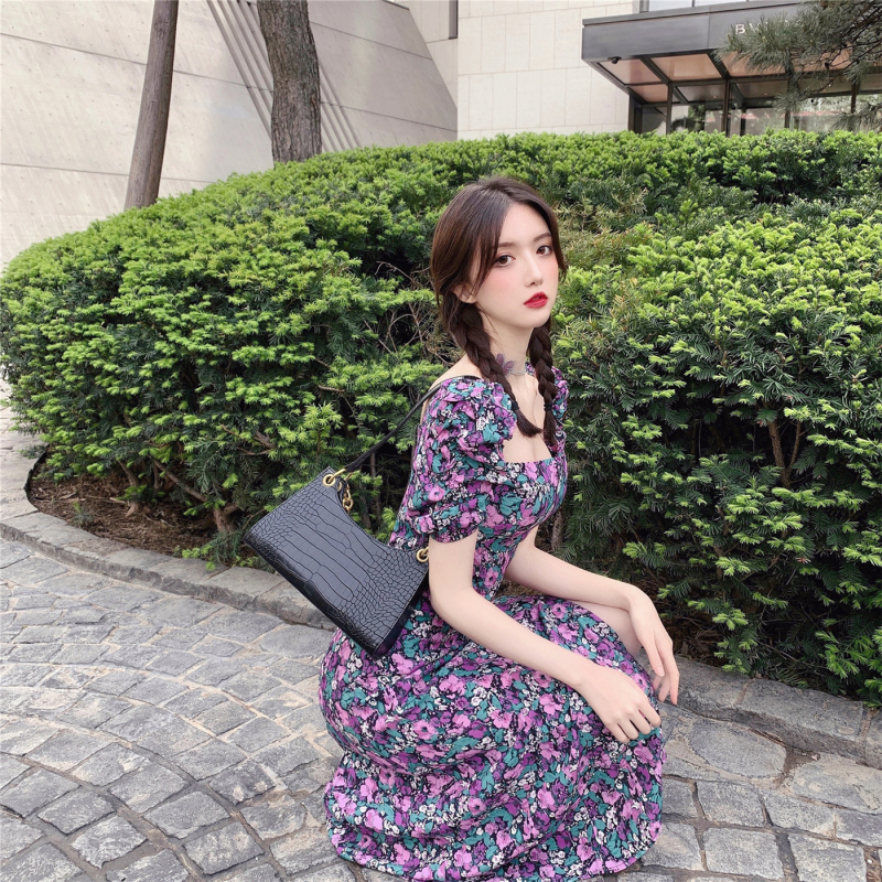 Đầm Nữ Tay Ngắn Cổ Vuông Họa Tiết Hoa Phong Cách Retro Thời Trang 2021 | BigBuy360 - bigbuy360.vn