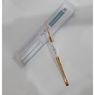 Cọ râu vẽ 7mm và cọ đắp gel Square số 10 ( cọ 2 đầu) hãng Cre8tion