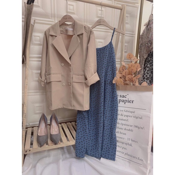 Váy 2 dây hoa nhí xinh