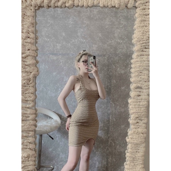 Đầm Xốp Vảy Cá Dáng Ngắn Cổ Yếm QC Hàng Xịn