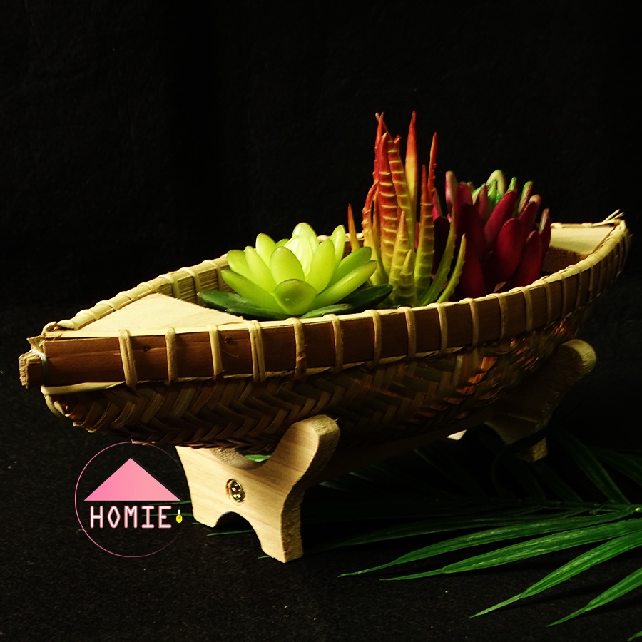 [Trang trí bàn ăn] Thuyền tre màu tự nhiên trang trí bàn độc đáo