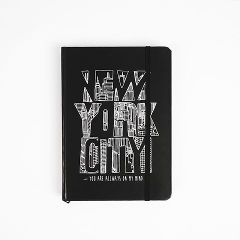 Sổ tay Typo Crabit, bìa new york, ruột dotgrid (chấm), 180 trang