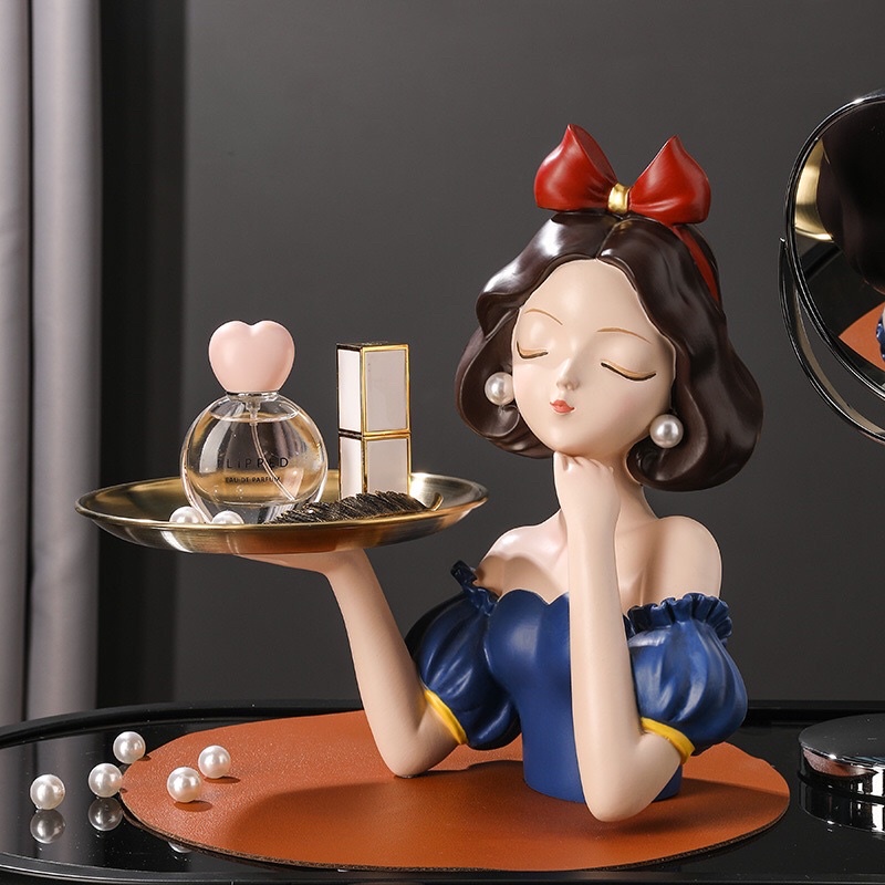 cô gái xì tin bê khay hàng decor quà tặng od k huỷ