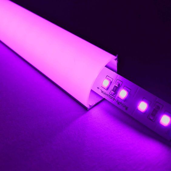 Led dây dán 12v SMD 2835 120 Led/m 5m Nhiều màu, Led dán siêu sáng giá rẻ loại tốt trang trí tủ sách, kệ trưng bày...