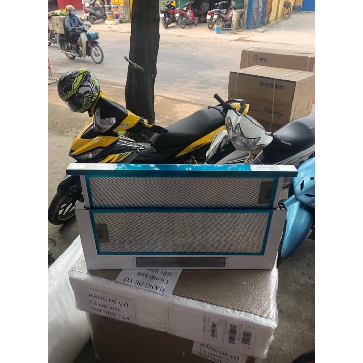 Máy hút mùi Canzy CZ - C517I -7002-SYP. Tặng ống dẫn