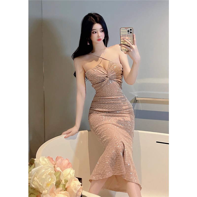 Đầm dự tiệc cao cấp dây đeo váy ống top gợi cảm tính khí eo thon đầm đuôi cá dài ngang lưng đính sequin