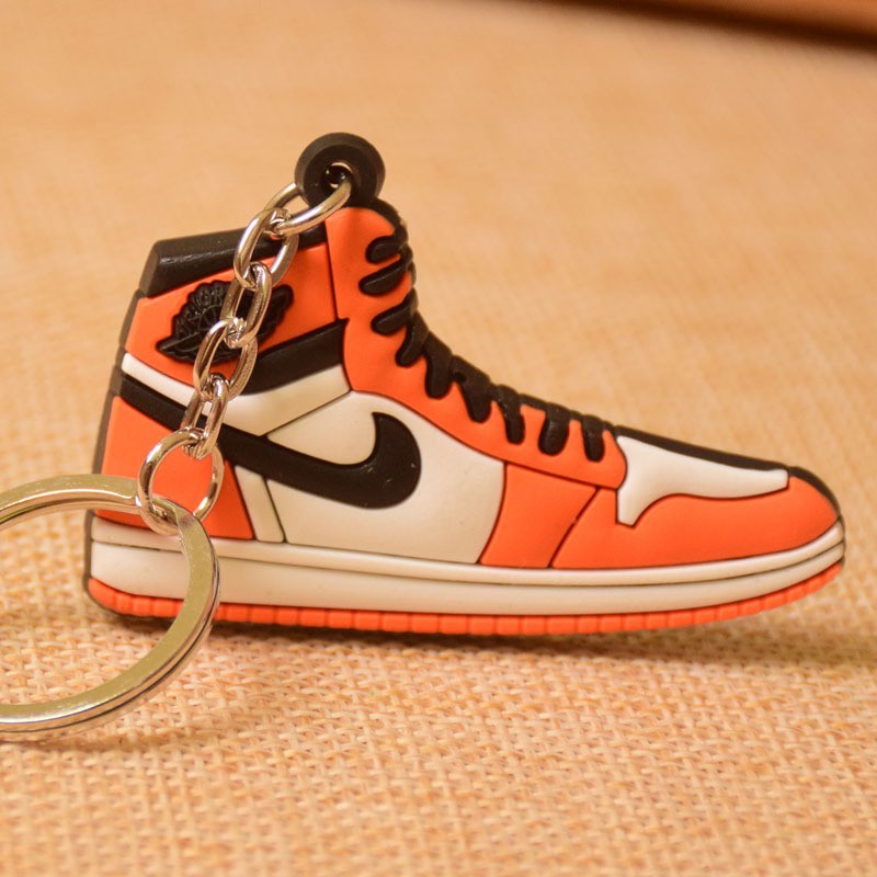 Móc khóa hình giày Sneaker mini cao su Air Jordan, Yeezy,sneaker ADIDAS ULTRABOOST-Móc khóa giày sneakers Uptermpo