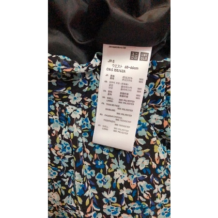 Chân váy xoè hoa nhí phối bèo