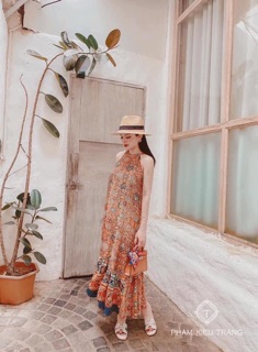VÁY MAXI CỔ YẾM THỔ CẨM