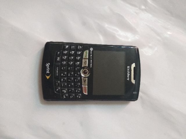 BlackBerry 8830 cổ chính hãng kèm xạc