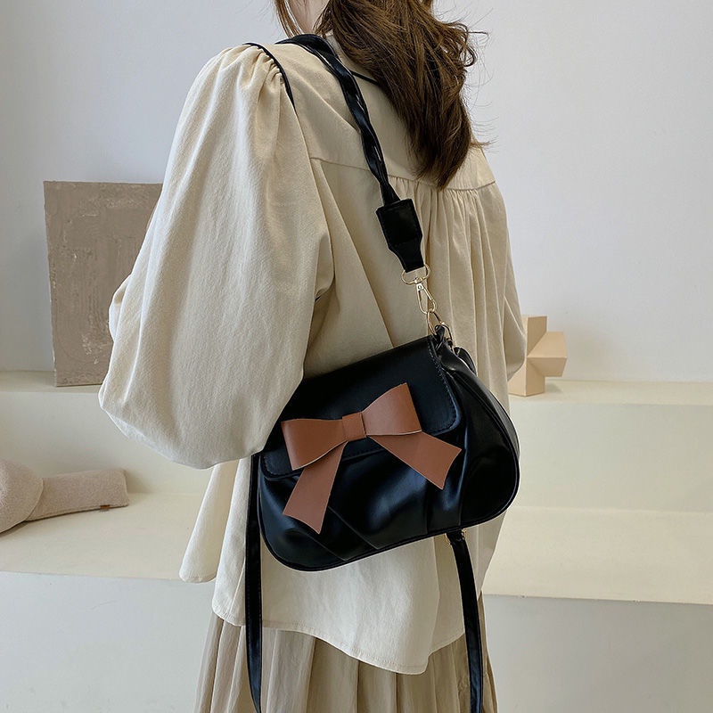 Túi Xách Đeo Vai Hình Đám Mây Thắt Nơ Chất Liệu Cao Cấp Mềm Mại Thời Trang Cho Nữ