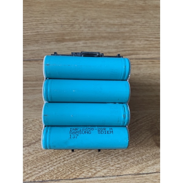 Pin Makita 16.8v 4S2P Vỏ Zin Mạch nhận sạc Zin hãng