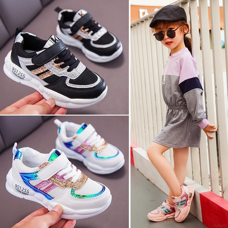 Giày Sneaker Kim Tuyến Chống Trượt Cho Bé