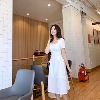 Đầm cổ vuông thắt dây eo