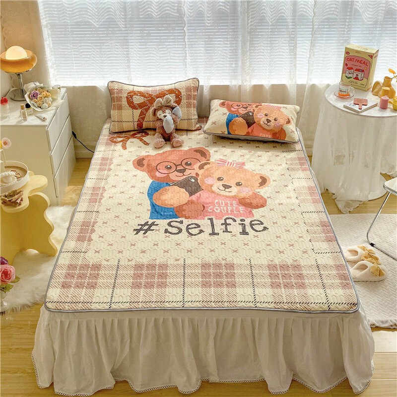 Chiếu cao su non 5D - Chiếu Điều Hòa họa tiết gấu selfie