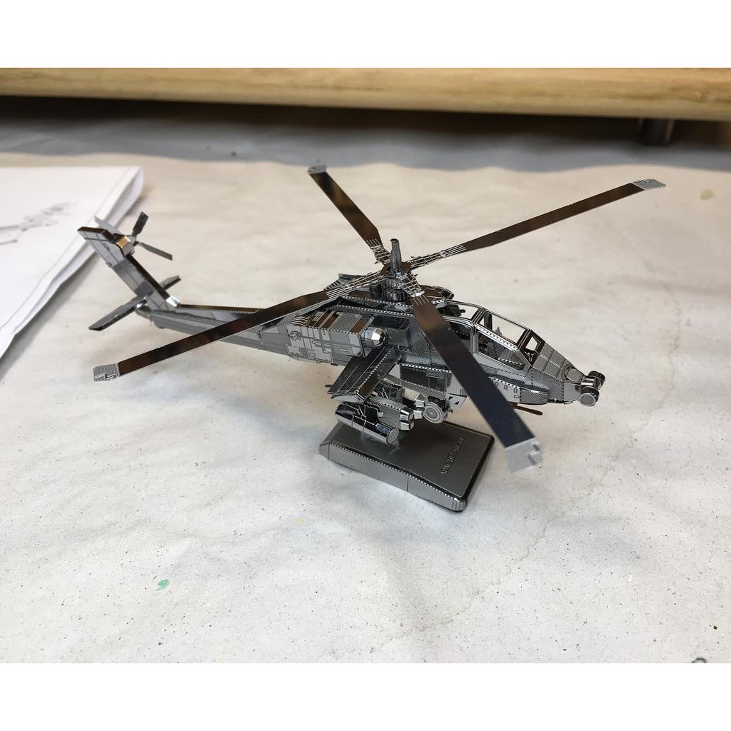 Mô Hình 3D Kim Loại Lắp ráp Trực Thăng Tấn Công AH-64 Apache Quân Đội Mỹ [ Chưa Lắp]