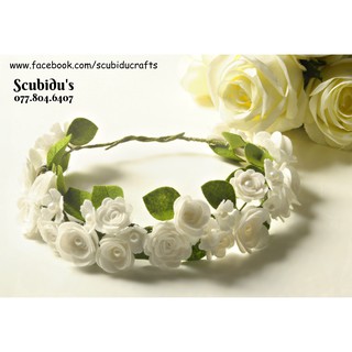 Vòng hoa đội đầu hoa hồng trắng
