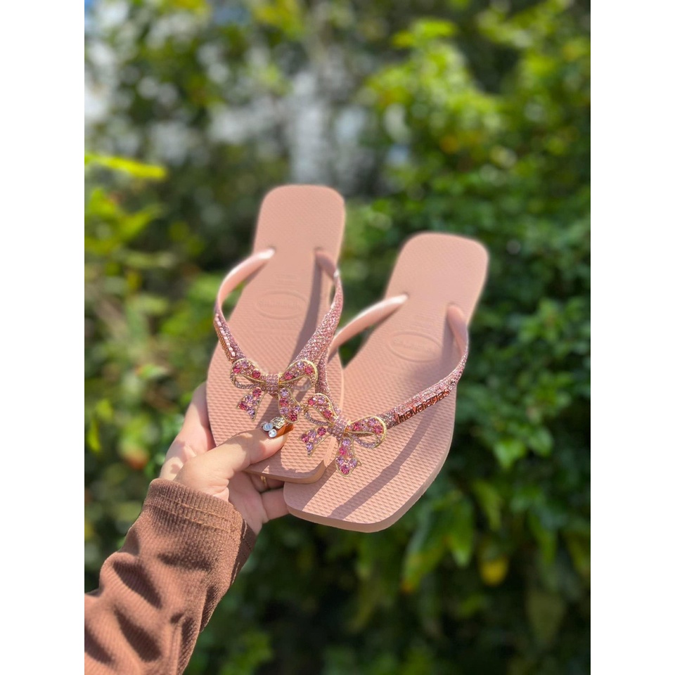 DÉP HAVAI HỒNG NUDE KÈM CHARM NƠ