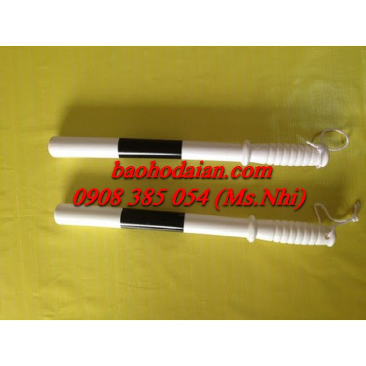 Gậy chỉ huy giao thông chất liệu nhựa siêu nhẹ, 2 màu đen đỏ lựa chọn- Hình thật