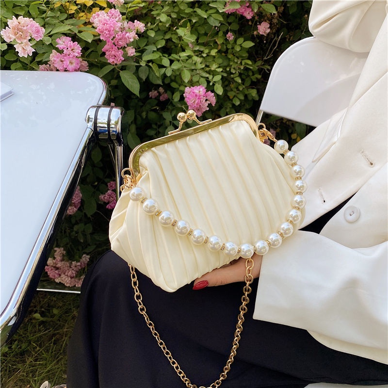 Túi Đeo Chéo Xếp Ly Đính Ngọc Trai Thời Trang Dành Cho Nữ