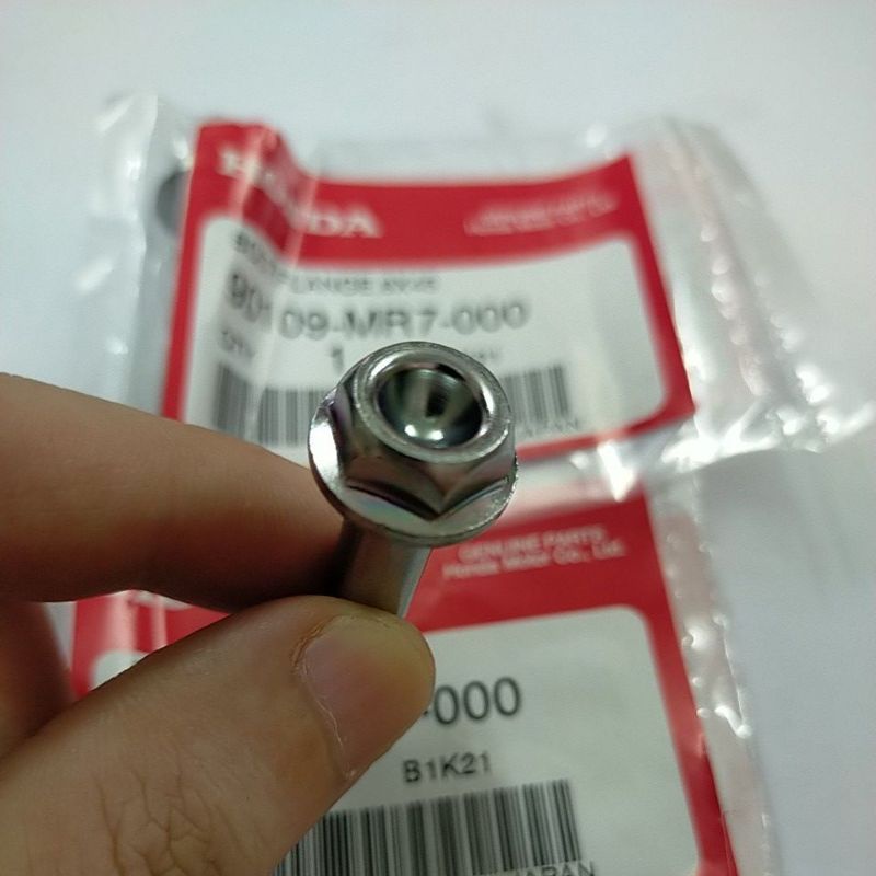Ốc heo dầu sau Honda Sh Ý