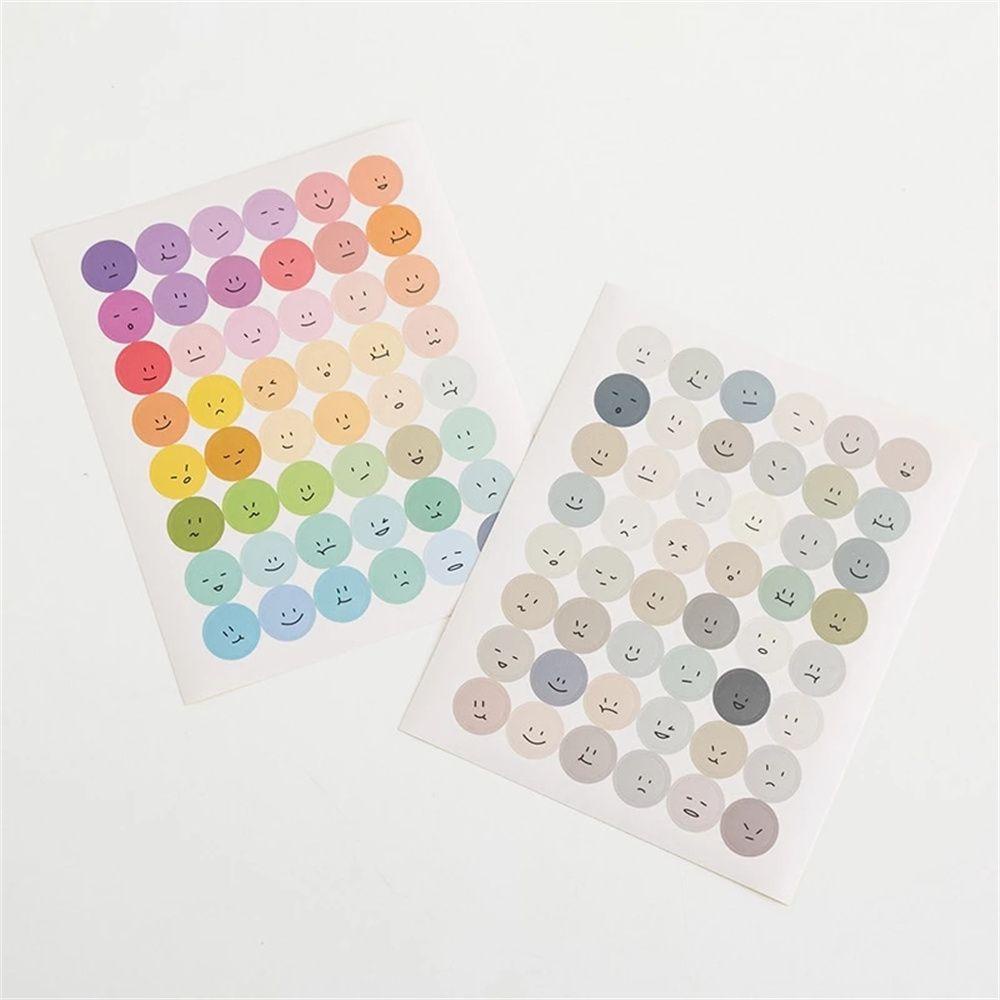 Set 2 Tấm Sticker Tròn Họa Tiết Mặt Cười Graffiti Dán Trang Trí Sổ Tay