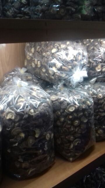 Nấm hương khô 65k/0,2kg