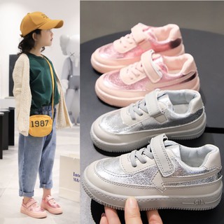 Giày Thể Thao Da Bóng Đế Mềm Thời Trang Phong Cách Cho Bé