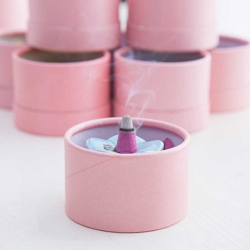 Hộp 50 nụ nhang trầm hương kèm khay đốt sứ