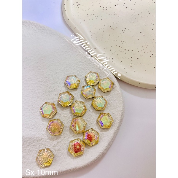 Đá đính móng hình đính móng tay