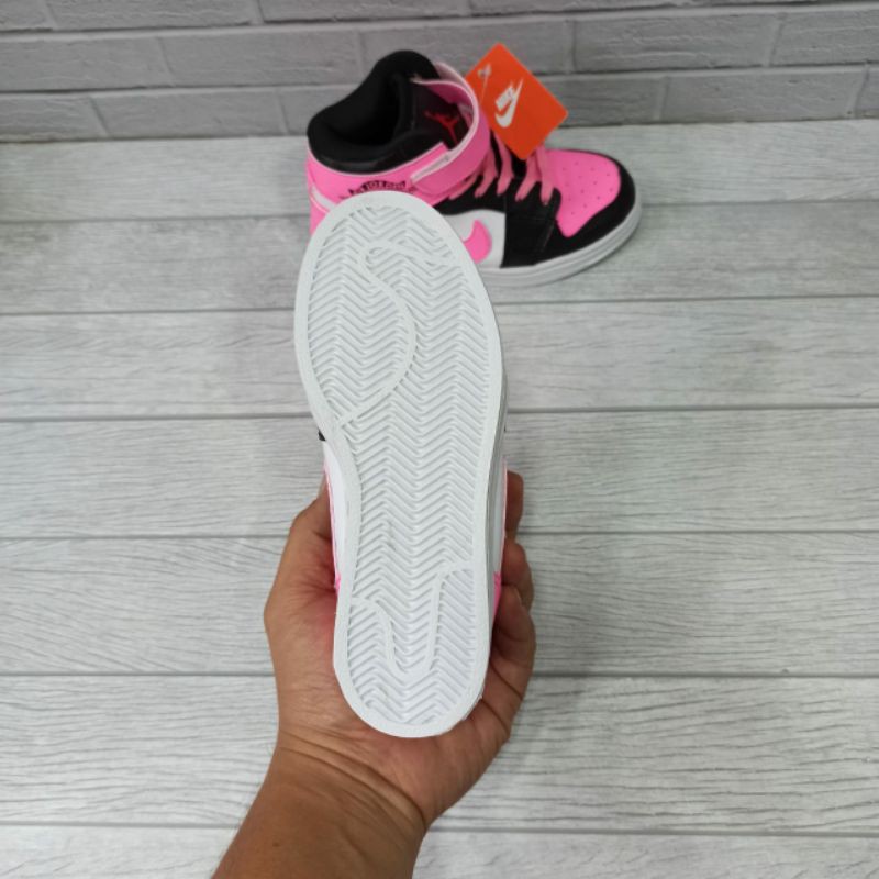 Giày Thể Thao Nike Jordan 1 Cổ Cao Phong Cách Retro Cho Bé Gái 21-35